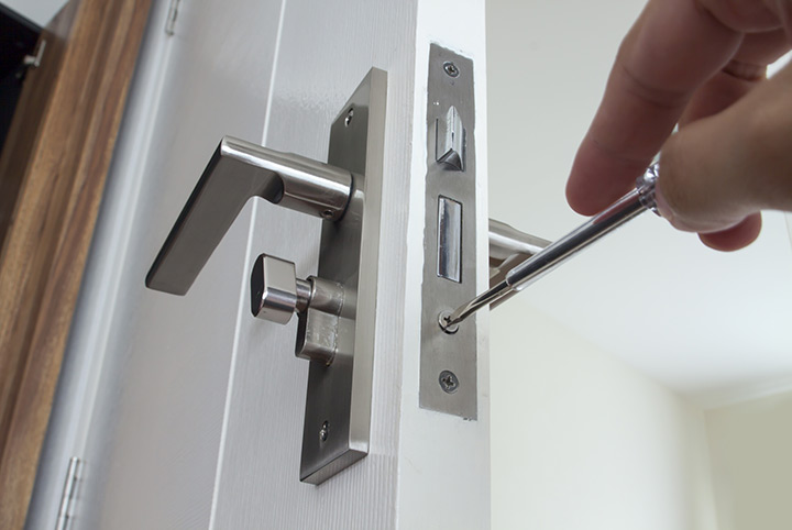 Our local locksmiths are able to repair and install door locks for properties in Harrow Weald and the local area.